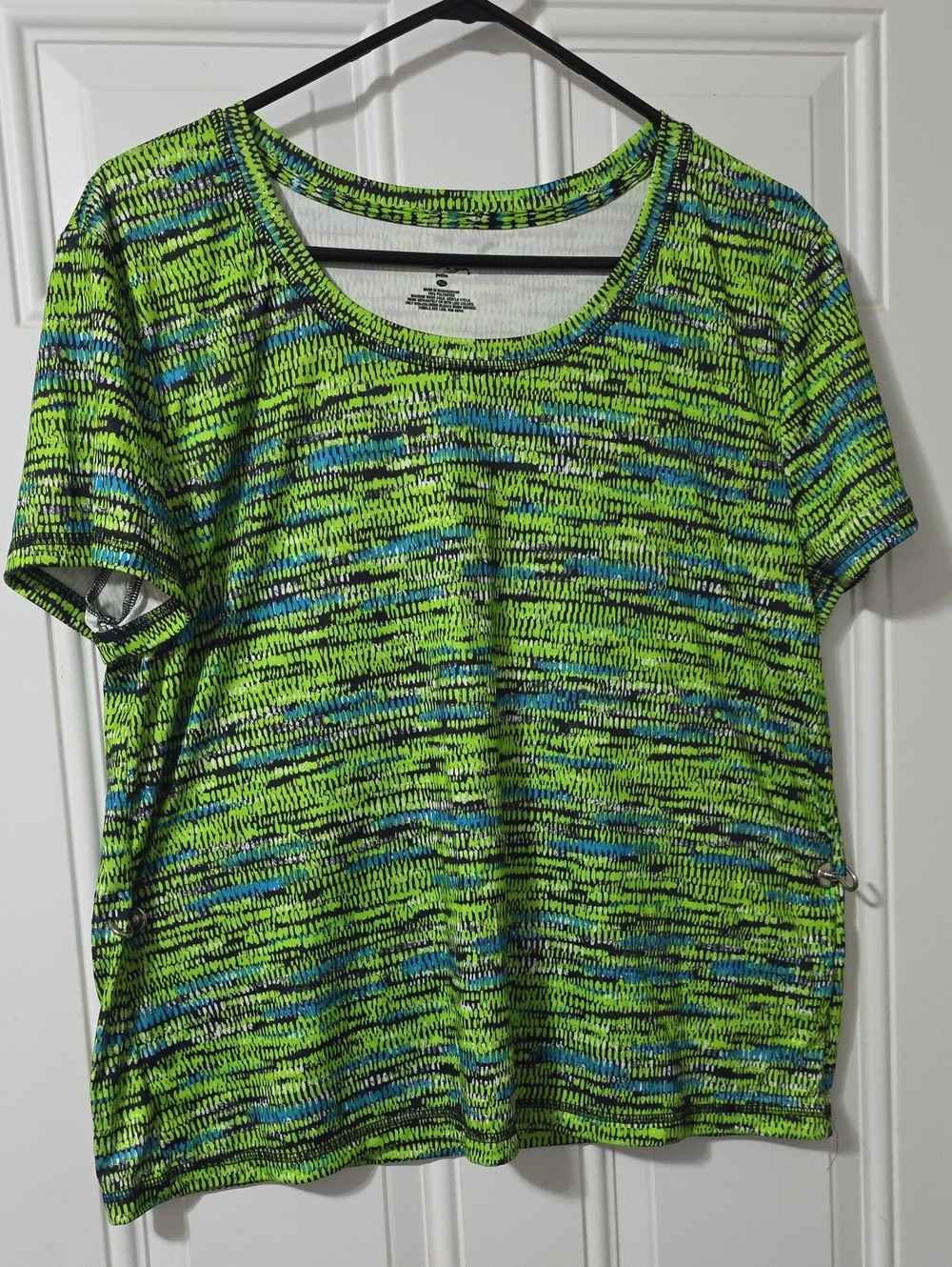 ExerTek Moisture Wicking Sporty Green Striped Scoop Neck Women’s Top